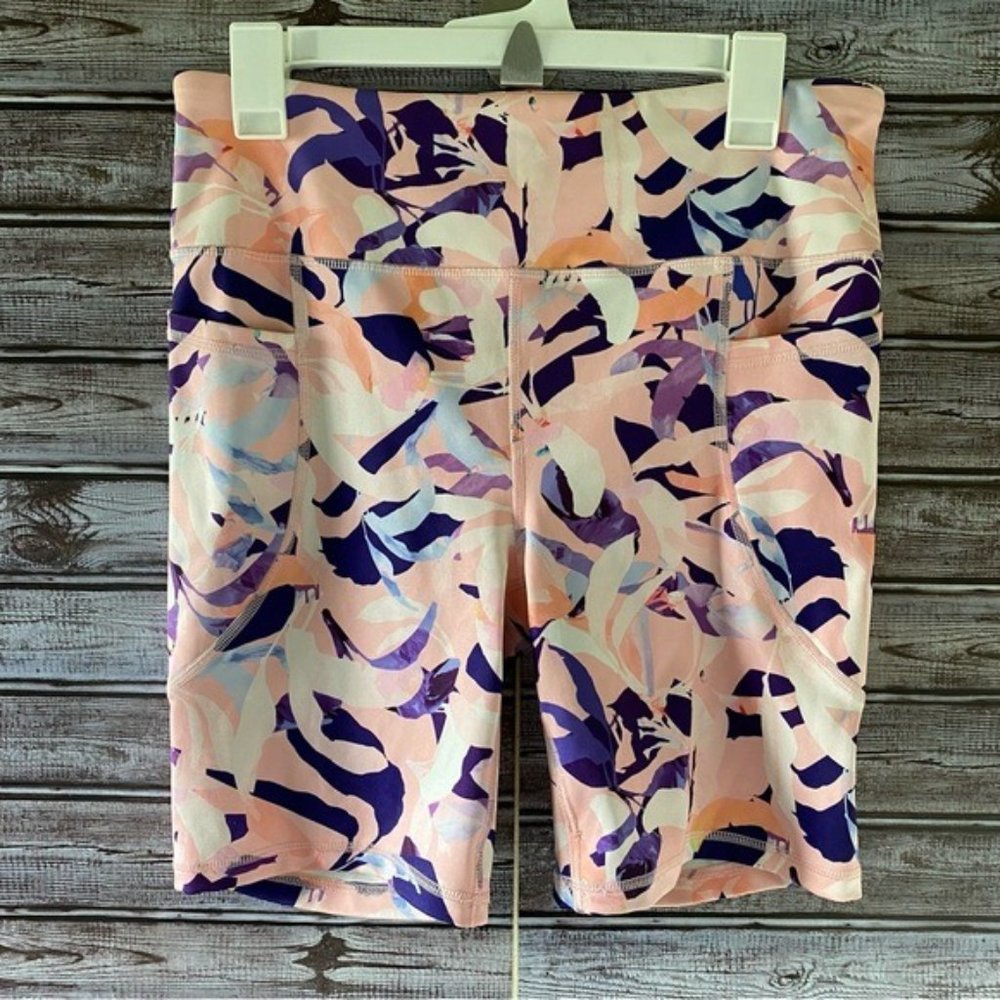 Bebe Sport Bike Shorts‎ Size L